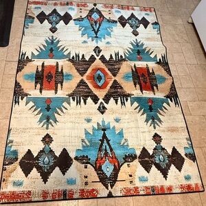 Neutral Aztec Design Area Rug